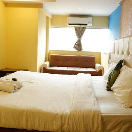 Hotel Artusinn Midc Andheri East Mumbai Exterior photo